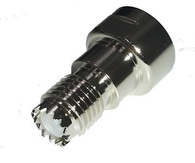 MINIUHF-NAARASLIITIN AK-40 ADAPTERISARJAAN MINIUHF-NAARASLIITIN AK-40 ADAPTERISARJAAN