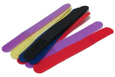 KAAPELEIDEN MERKINTÄ- JA NIPUTUSTARRANAUHA 10KPL KAAPELEIDEN MERKINTÄ- JA NIPUTUSTARRANAUHA 10KPL