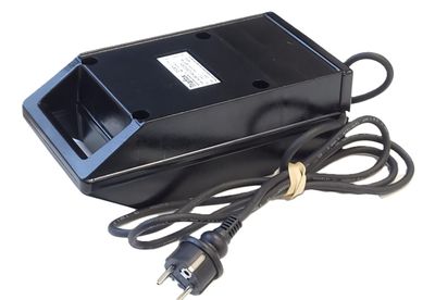 SUOJAEROTUSMUUNTAJA 230/230V 1500VA