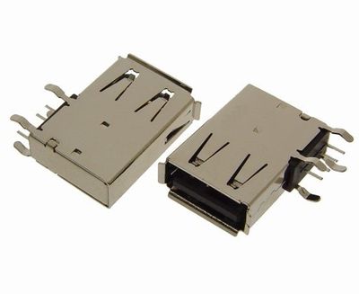 USB-A kulma-pysty naaras piirilevylle