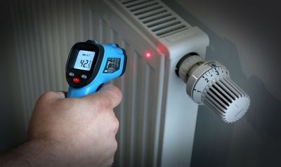 PeakTech 4935 MINI IR LÄMPÖMITTARI -50-+400C 12:1