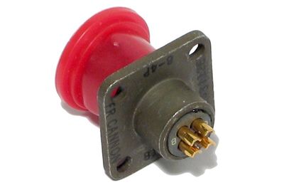 4-NAPAINEN PANEELILIITIN UROS Ø13mm BAYONET