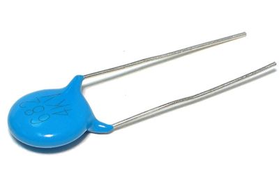 KERAAMINEN KOND. 4kV 6,8nF R10 KERAAMINEN KOND. 4kV 6,8nF R10