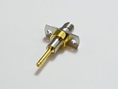 RF testiliitin SMA(F) adapteri