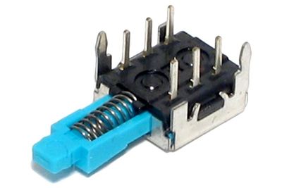 2-NAPAINEN LUKKIUTUVA PAINOKYTKIN PIIRILEVYLLE ON/ON 2-NAPAINEN LUKKIUTUVA PAINOKYTKIN PIIRILEVYLLE ON/ON