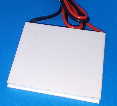 PELTIER-ELEMENTTI 12V 50W 40x40x3,9mm