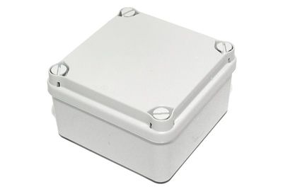 VEDENPITÄVÄ MUOVIKOTELO 64x108x108mm