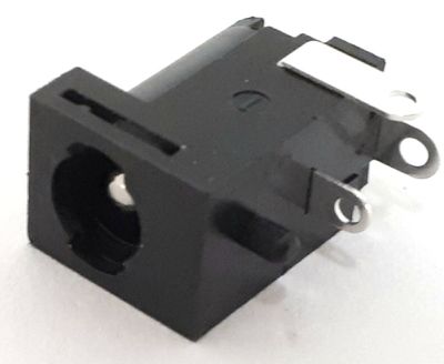 DC-RUNKOLIITIN 2,5/5,5mm PCB LUKITTUVA DC-RUNKOLIITIN 2,5/5,5mm PCB LUKITTUVA