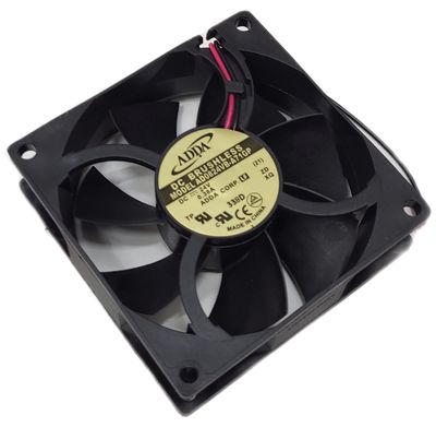 TUULETIN 24VDC 80x25 KUULALAAKEROITU