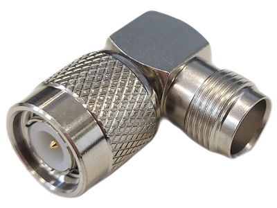 ADAPTERI TNC UROS / NAARAS KULMA