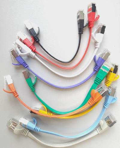CAT6 LITTEÄ VERKKOKAAPELI U/FTP 0,15m 9:n VÄRIN LAJITELMA