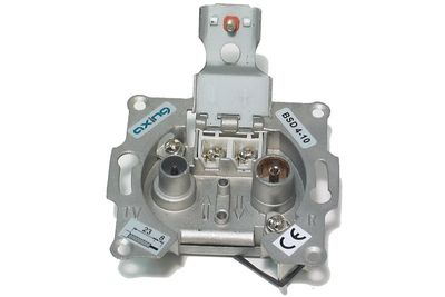 Axing KAKSISUUNTAINEN KETJUTETTAVA ANTENNIRASIA FM/TV