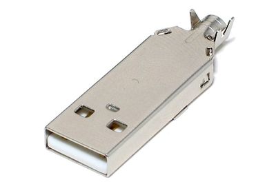 USB A UROS JOHTOLIITIN JUOTETTAVA