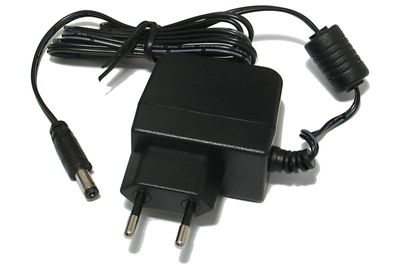 DC-HAKKURI VIRTALÄHDE 12V 0,6A 7,2W