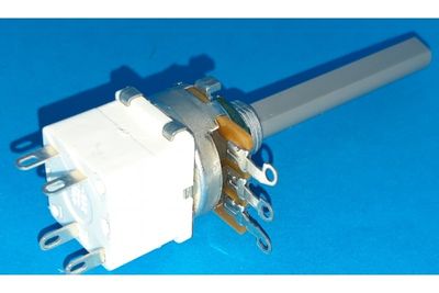 POTENTIOMETRI KYTKIMELLÄ MONO 6,3mm 0,4W LIN 4,7kohm