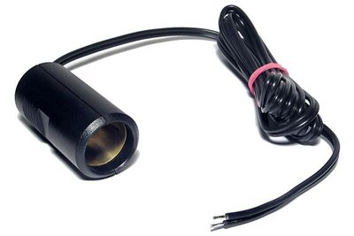 TUPAKANSYTYTINJATKO JOHDOLLA 1,8m TUPAKANSYTYTINJATKO JOHDOLLA 1,8m