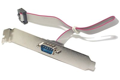 D9 SARJAPORTTILIITIN PC-KORTTIPAIKKAAN D9 SARJAPORTTILIITIN PC-KORTTIPAIKKAAN