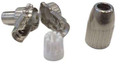 IEC-LIITIN UROS KULMA