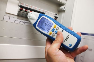 PeakTech 3435 KAAPELIN TUNNISTIN