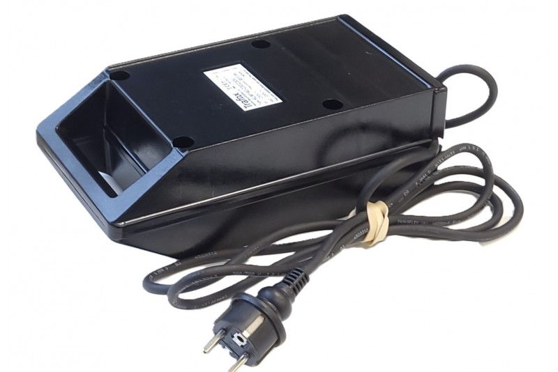 Suojaerotus-muuntajat